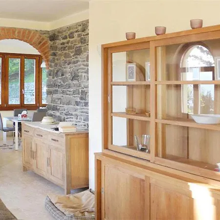 Holiday home Ambra *